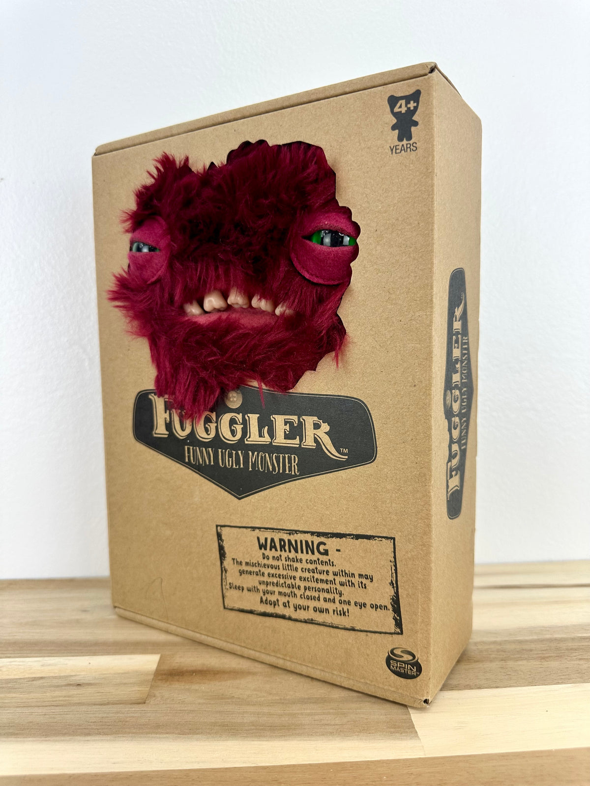 Wide Eyed Weirdo Fuggler - Burgundy - Spin Master Original - Rare - Mint Condition - Open Box