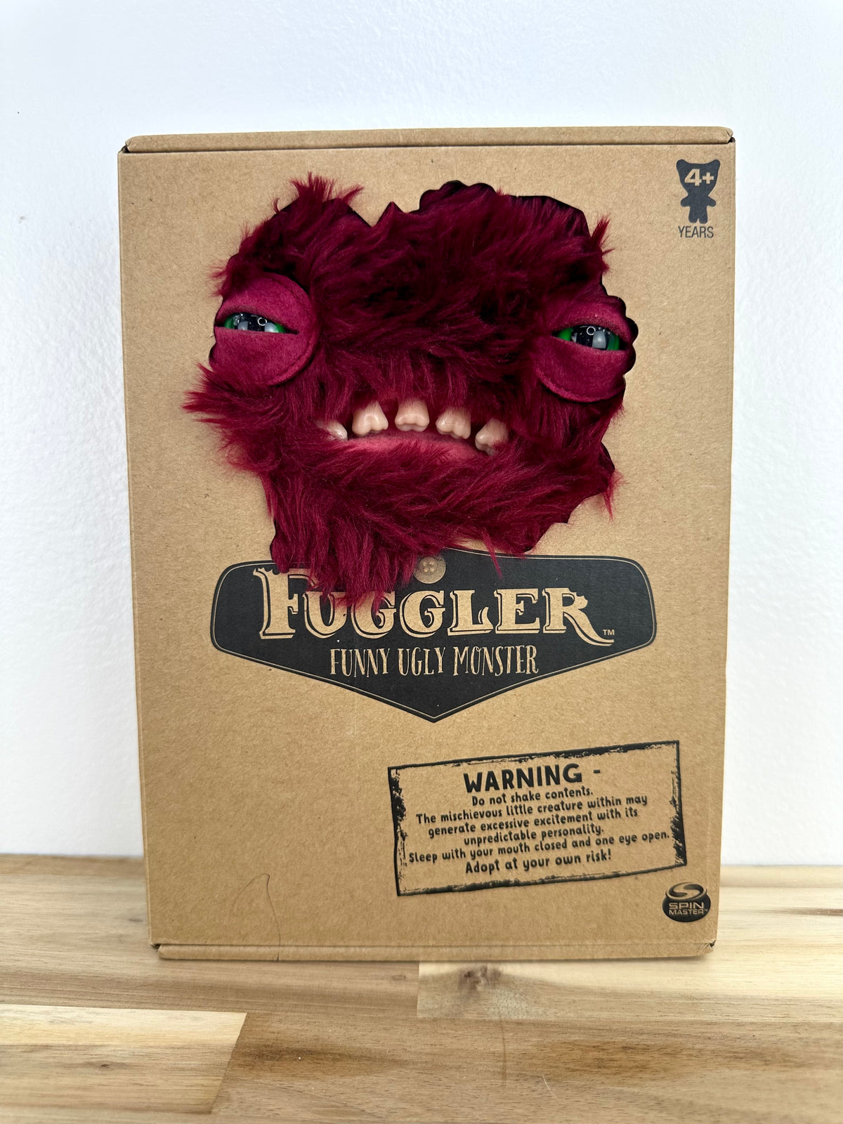 Wide Eyed Weirdo Fuggler - Burgundy - Spin Master Original - Rare - Mint Condition - Open Box