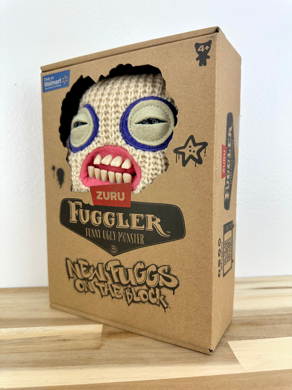 Mr. Needles Fuggler - Cream Knit - New Fuggs - Zuru - Mint Condition - Open Box