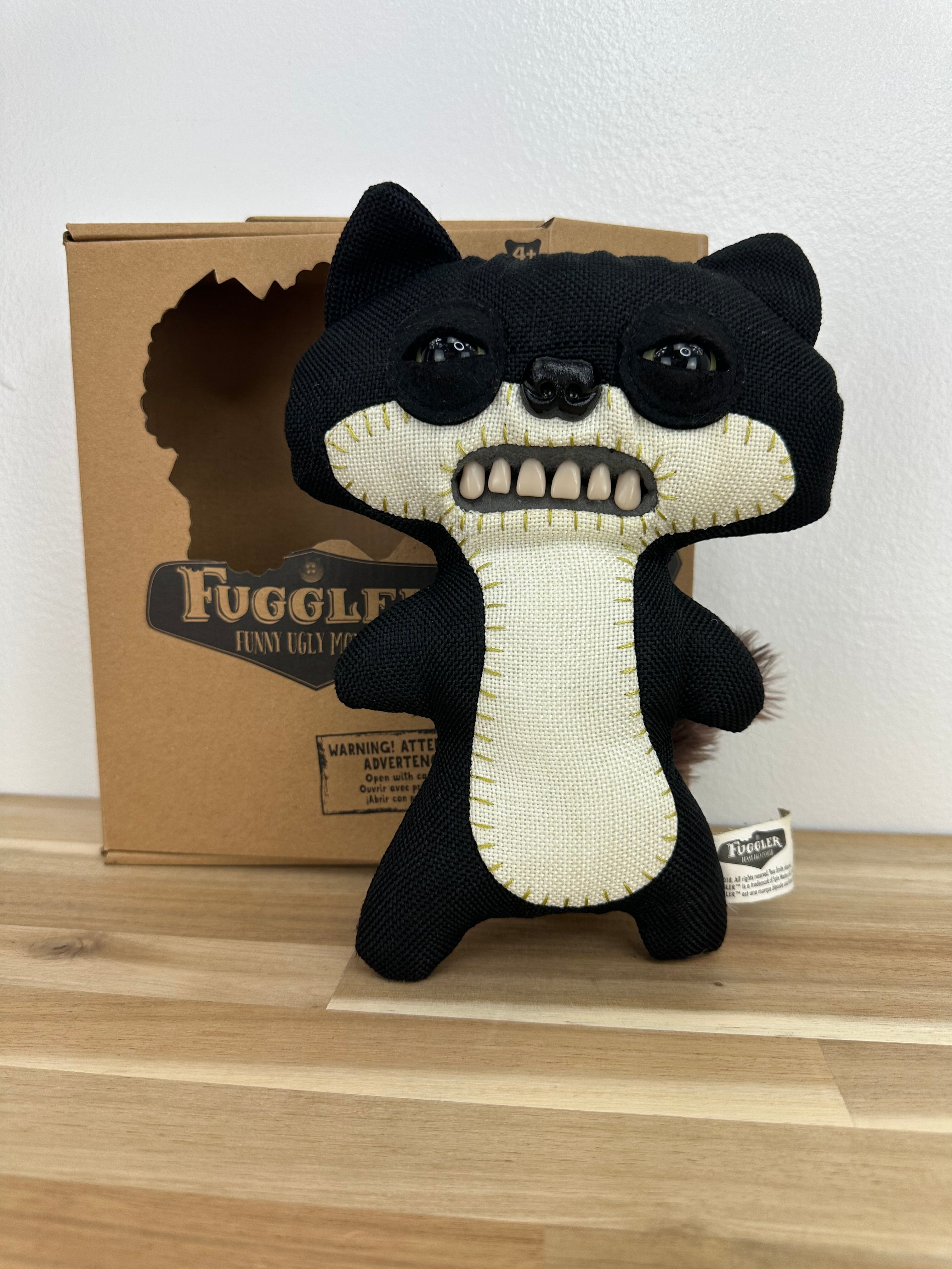 RARE * Fuggler Suspicious Fox • Chase • Black Burlap • Addo Release • NEW in Open Box