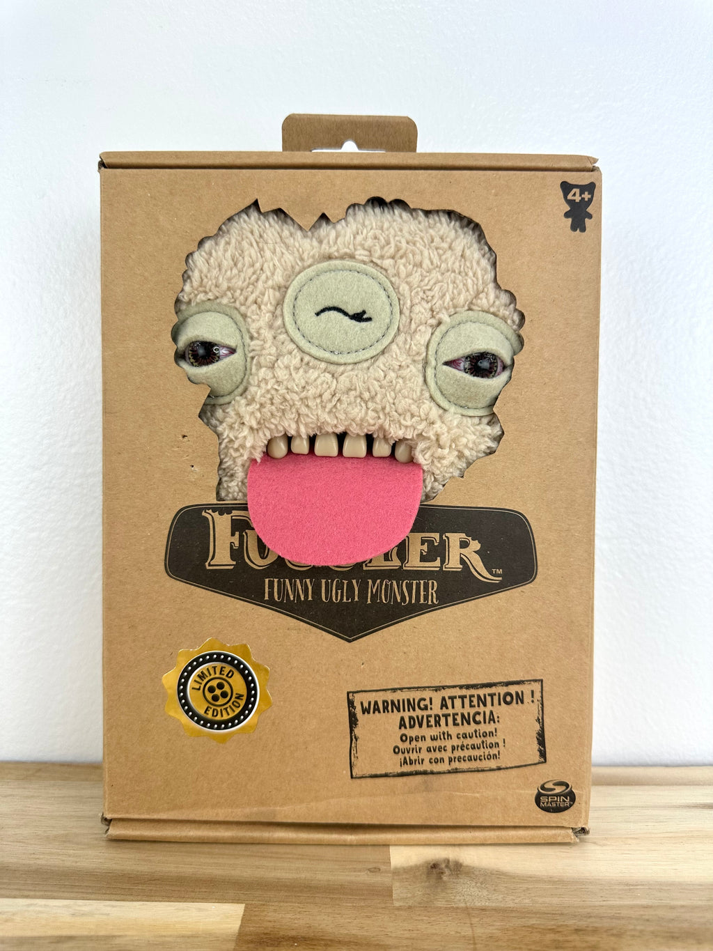 Annoyed Alien Fuggler - Fuzzy Cream - Addo UK Special Edition - Retired - Mint Condition in Open Box