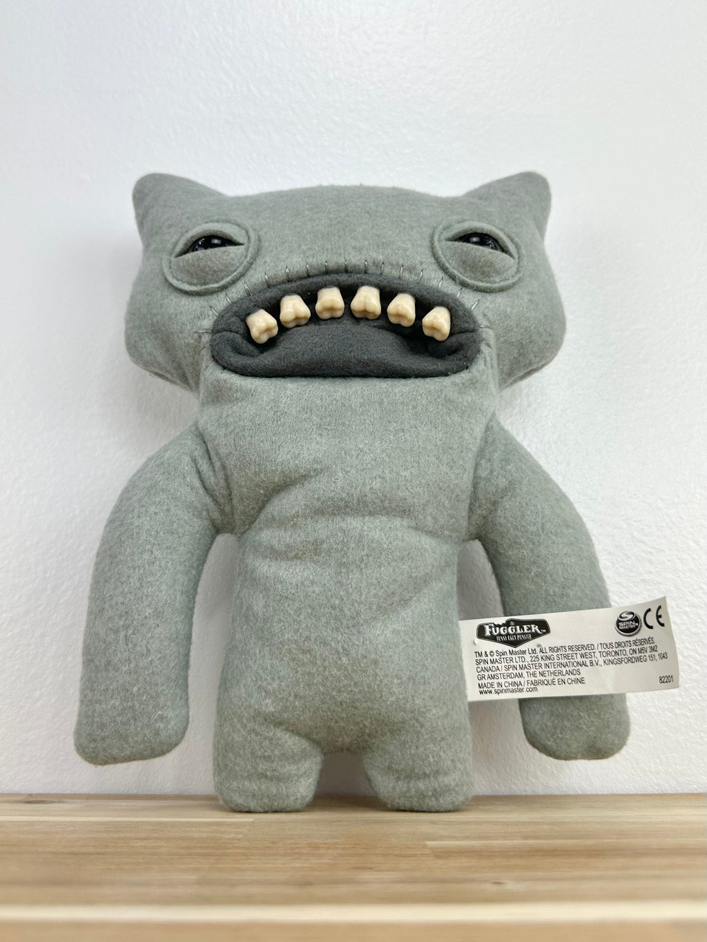 RETIRED * Fuggler Grey Wide Eyed Weirdo • Spin Master • MINT Condition • No Box