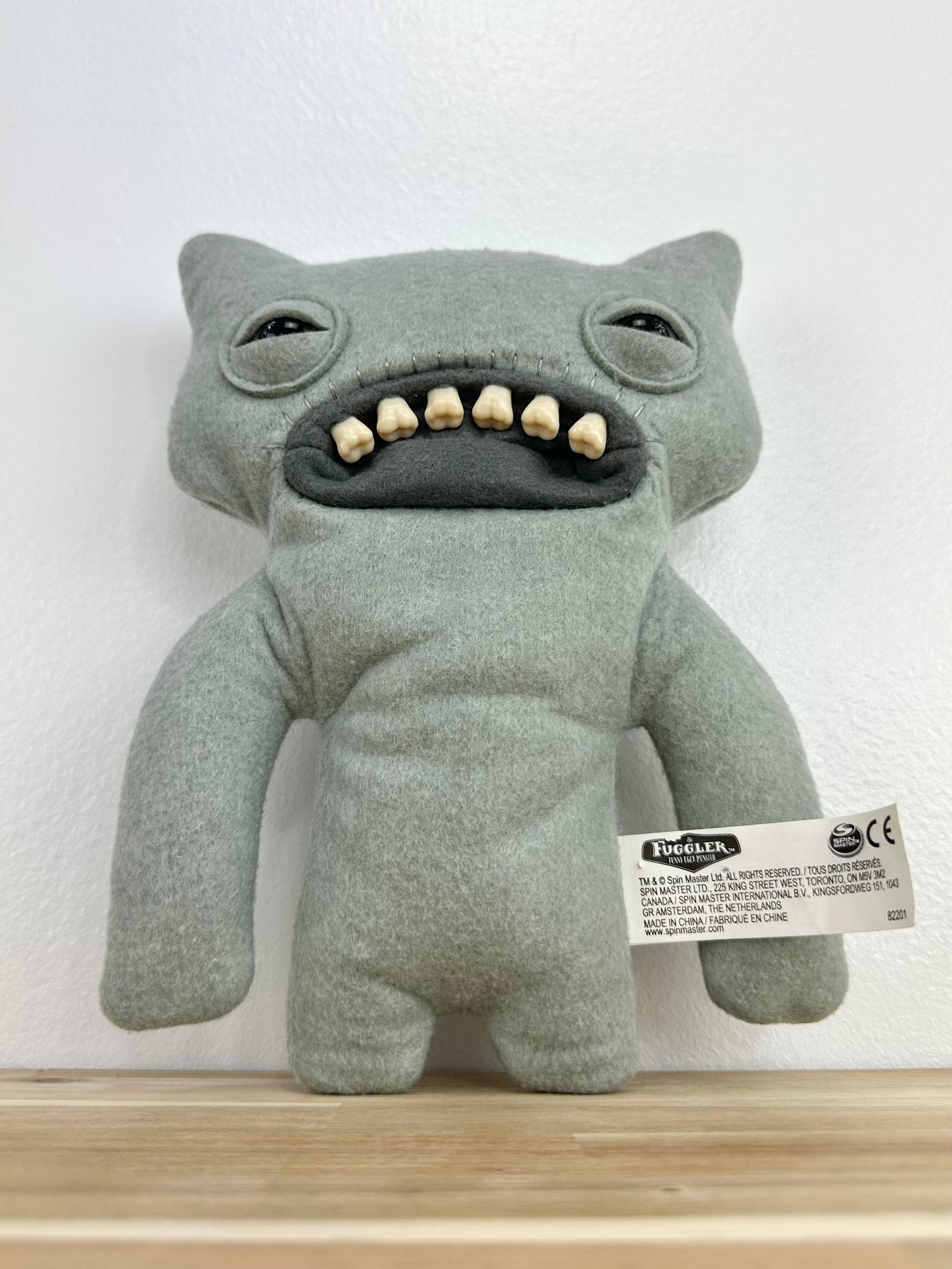 RETIRED * Fuggler Grey Wide Eyed Weirdo • Spin Master • MINT Condition • No Box