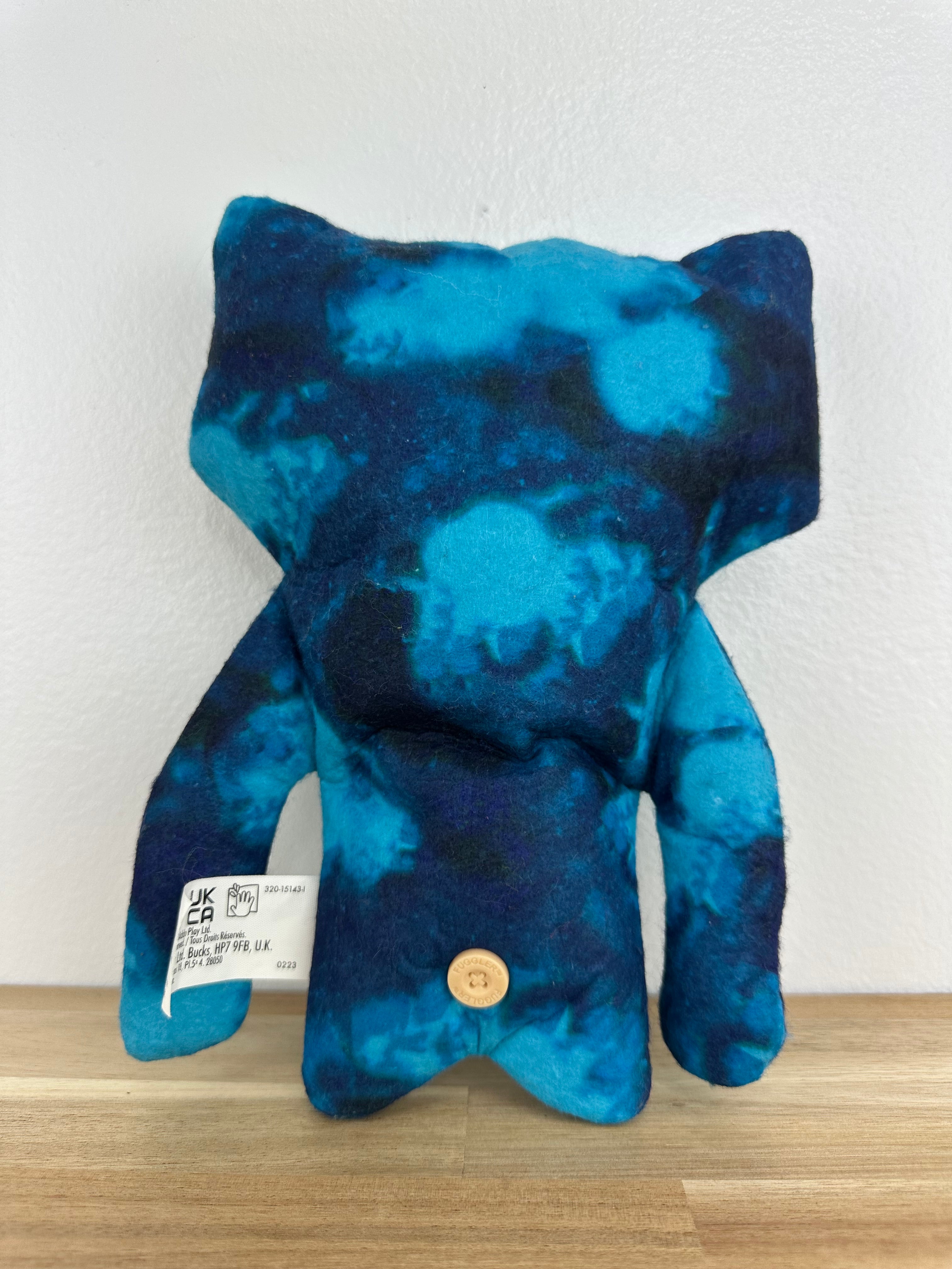 Wide Eyed Weirdo Fuggler • Blue • Misfit Fuggler • Zuru • No Box