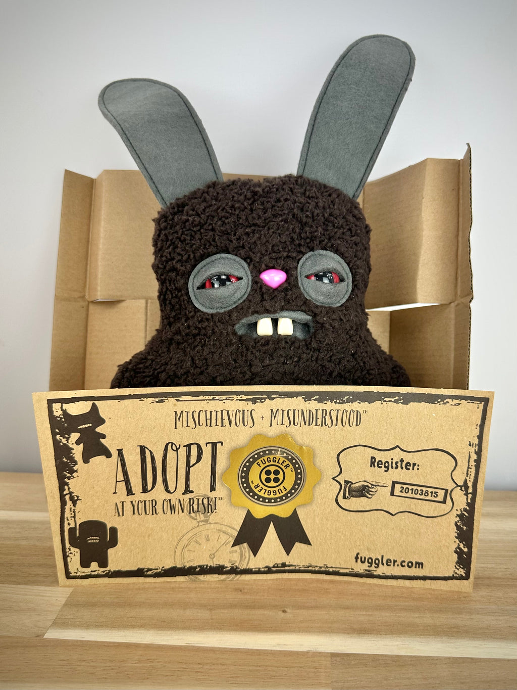 RARE * Fuggler Rabid Rabbit • Fuzzy Brown • Spin Master • Red Eyes • NEW in Open Box