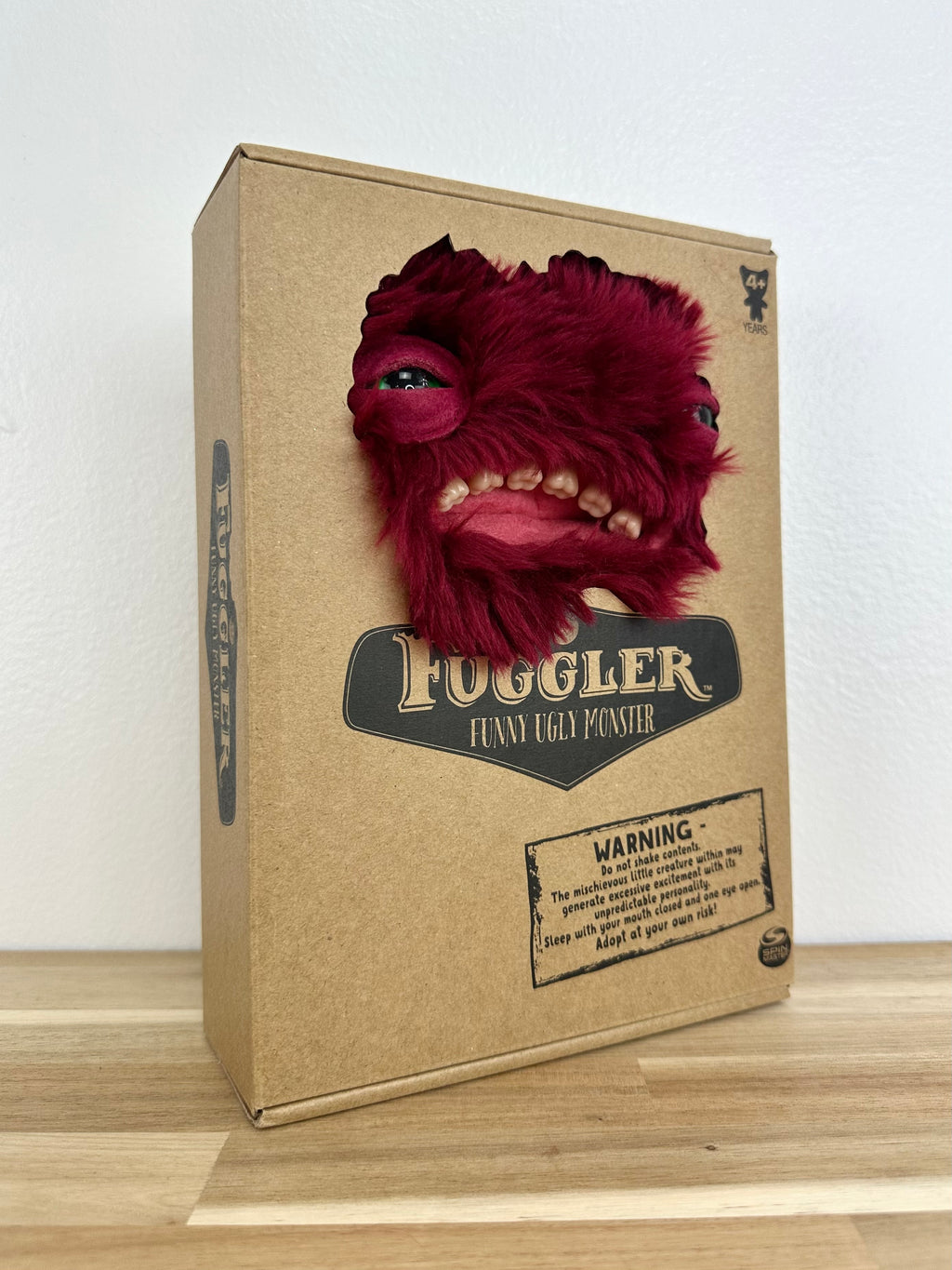 RARE * Fuggler Wide Eyed Weirdo • Burgundy • Spin Master Original • New in SEALED Box
