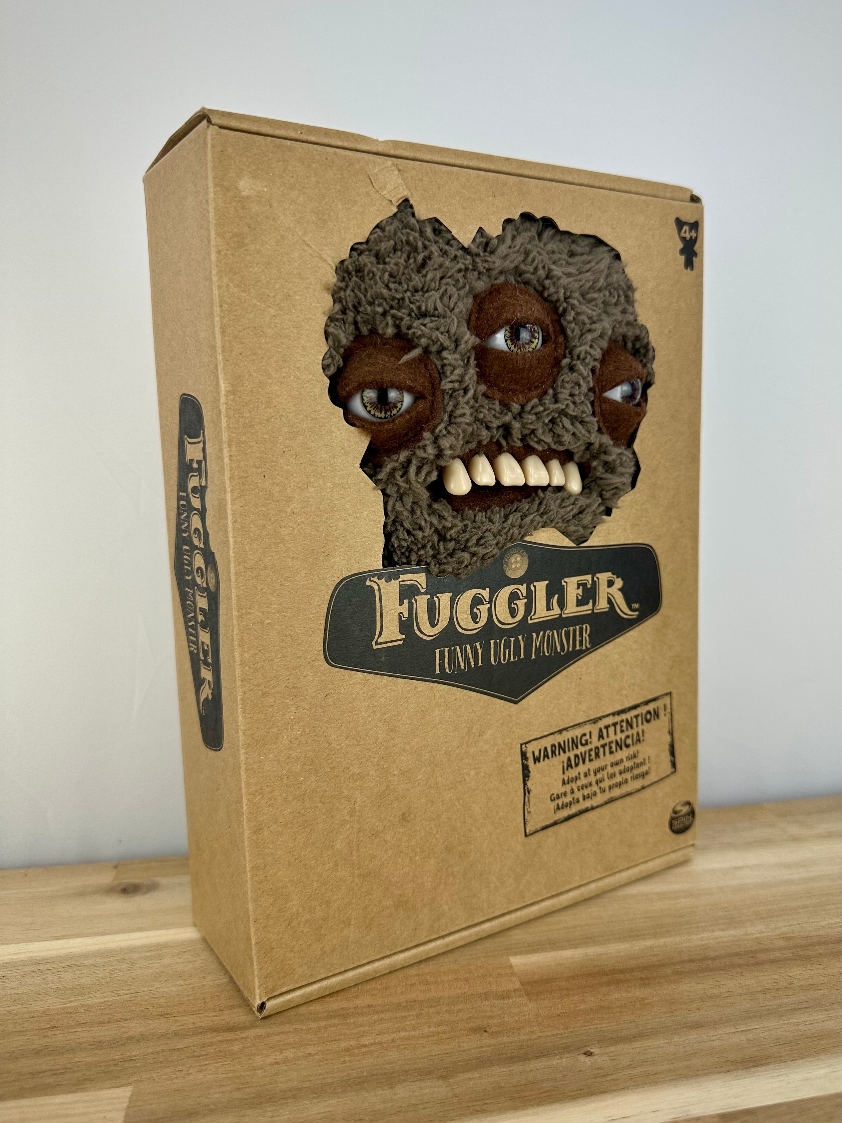RARE * Fuggler Annoyed Alien •Fuzzy Brown • Spin Master • Open Box with Adoption Certificate