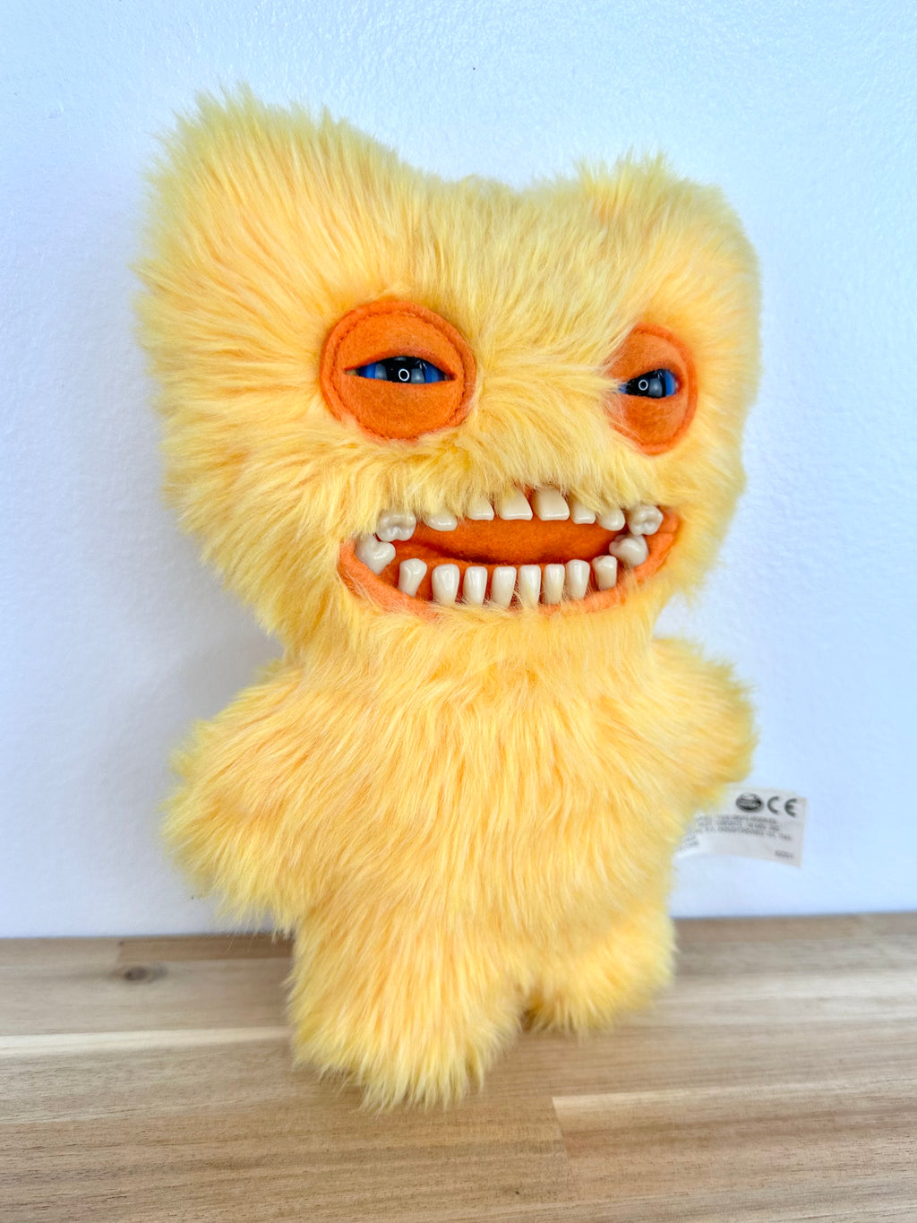 RARE * Mr. Buttons Fuggler * Yellow Fur • Spinmaster • MINT Condition • No Box