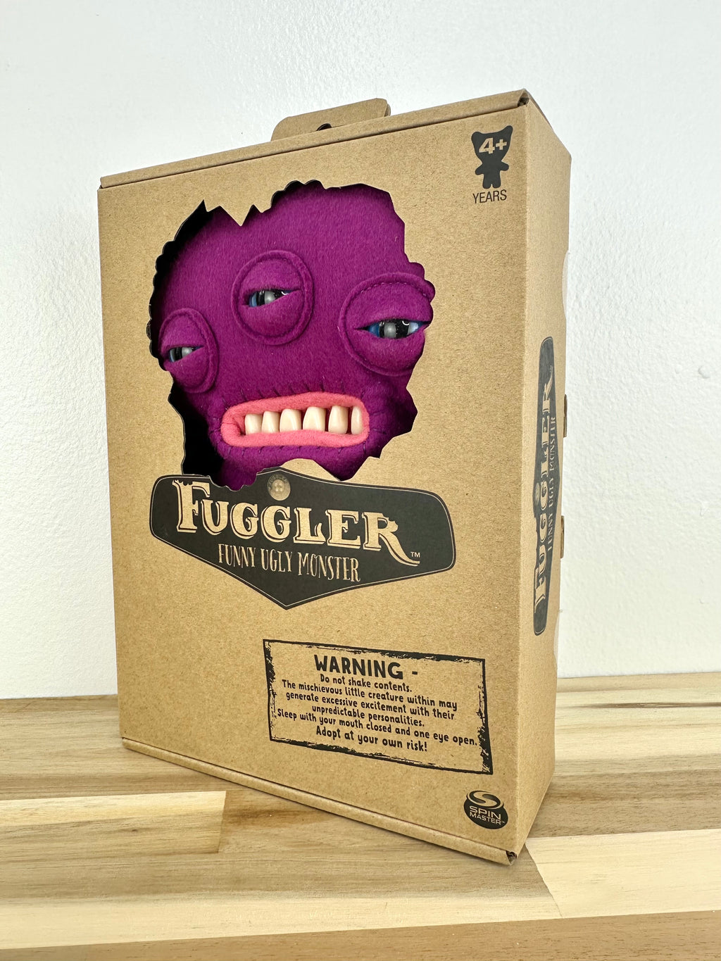 Annoyed Alien Fuggler - Purple Felt - Spin Master - Rare - Sealed Box