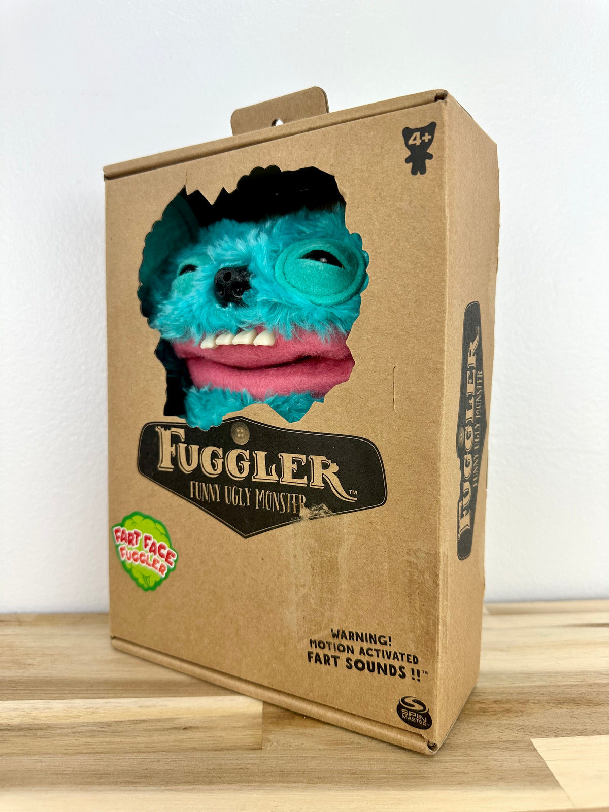 Grin Grin Fuggler - Fart Face - Turquoise - Spin Master - Very Rare - Retired - Mint Condition - Original Box