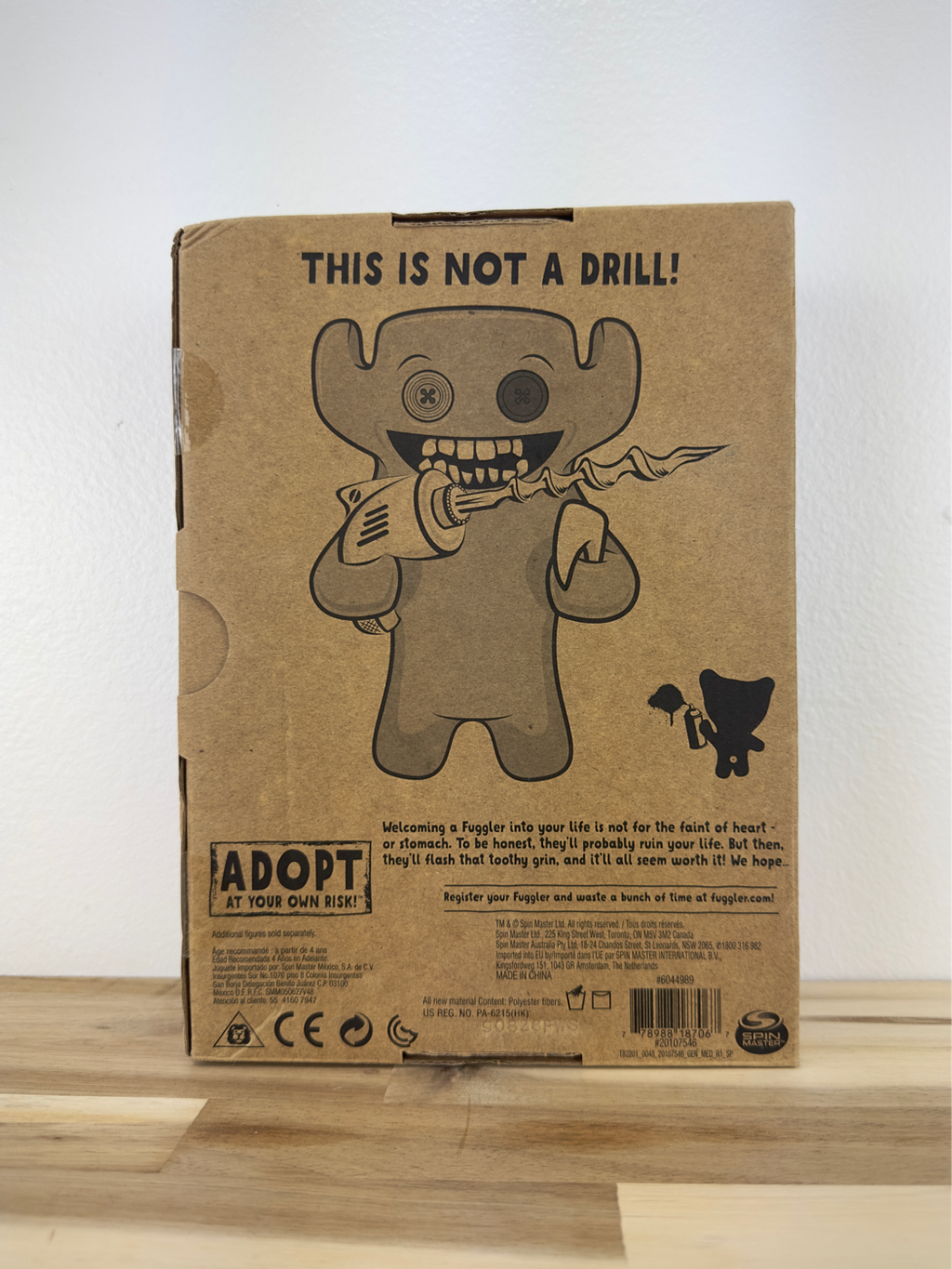 *GRAIL*  Fuggler Gnawing Terror Straight Jacket • VERY RARE • Spin Master • SEALED Box